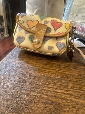 Heart Print Wristlet Crossbody Bag - Multicolor
